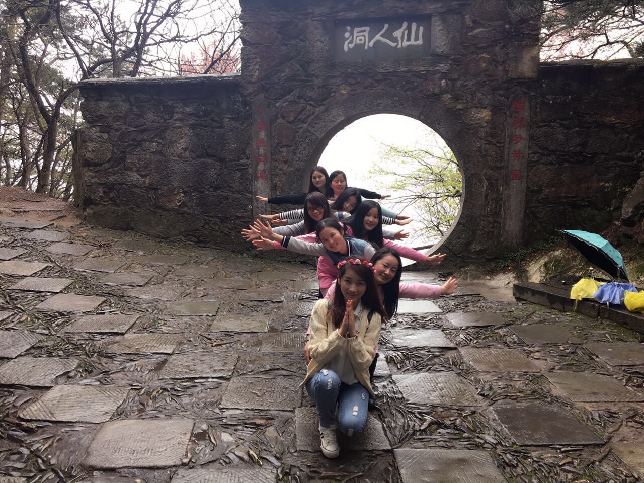 創(chuàng)勝團(tuán)隊(duì)組織“廬山二日游”活動 提倡多出去看看